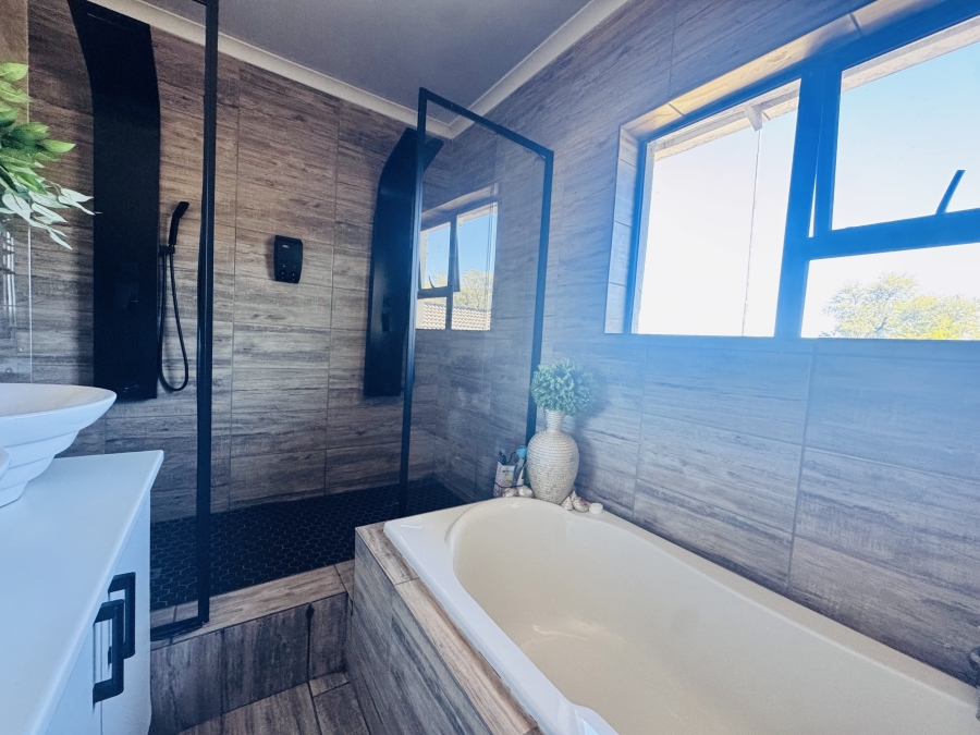13 Bedroom Property for Sale in Wilkoppies North West
